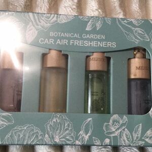 Botanical Garden Car Air Fresheners - Assorted Colors